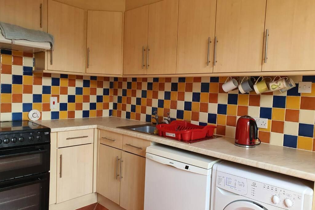 Never To Be Booked Apartment York Bagian luar foto